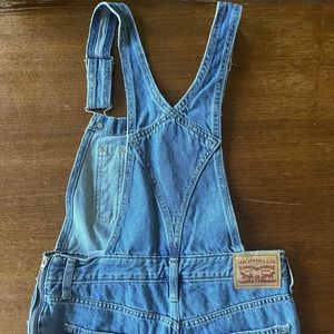 Levi’s 27 Overalls